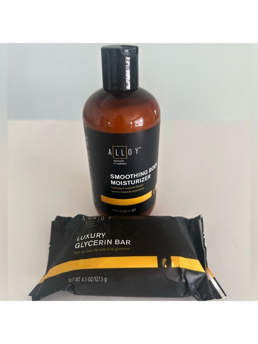 ALLOY Men's Grooming Set - Moisturizer & Bath Bar